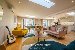 Hot tub, games room & cinema in Bournemouth, excellent ratings on other sites